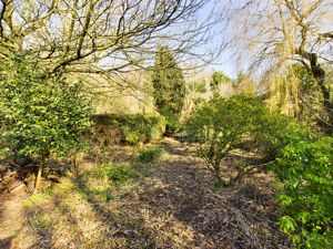 Gardens- click for photo gallery